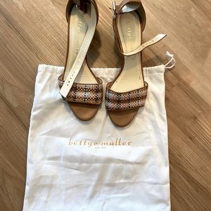 Almost new Bettye Muller sandals! They are a size 38 (7.5 US).
